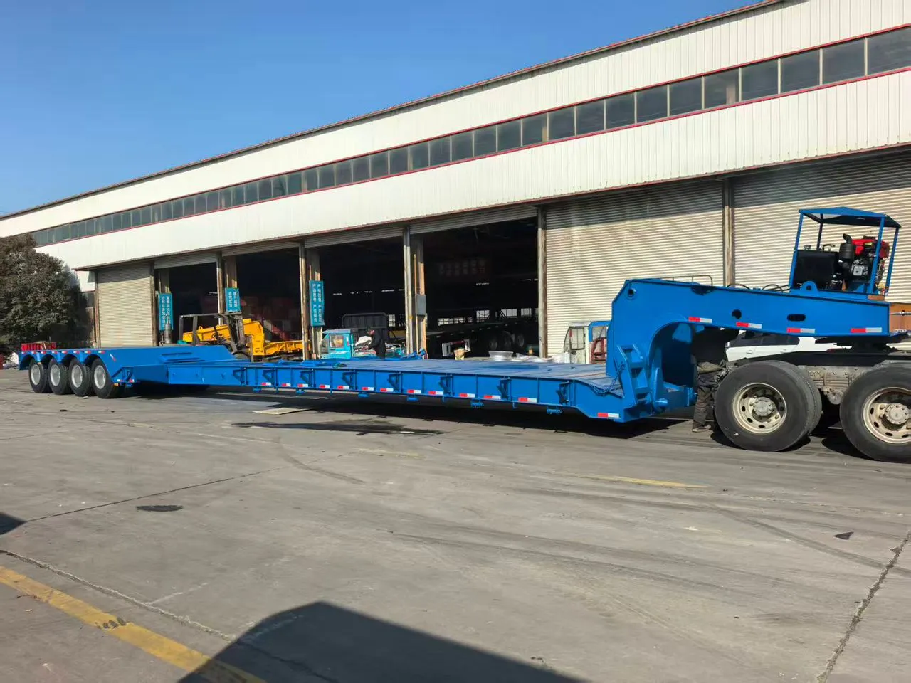 location porte char dakar - Azur Construction